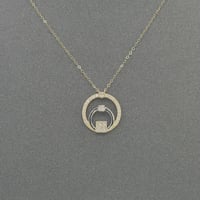 عقد ذهب تصميم الماس عيار18