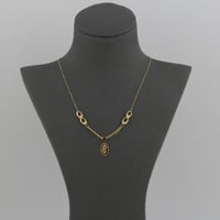 عقد ذهب حلقات ناعم مع بيضاوي وردة سبيكة - عيار 21