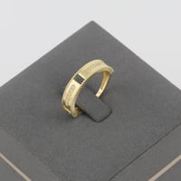 خاتم ذهب مزخرف بنقوش عيار 18