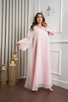 جلابية شيفون سهرة مطرز بالفصوص مع أكمام واسعة وكلف...