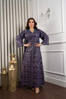 جلابية مخمل واسعة أنيقة مطرزة بالترتر اللامع