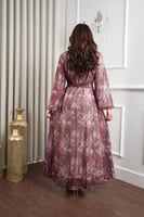 جلابية شيفون بنقوش ورود ملونة مرصع بالكريستال