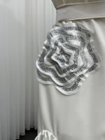 فستان ابيض قصير