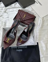 طقم سان لوران عنابي