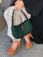 طقم سان لوران