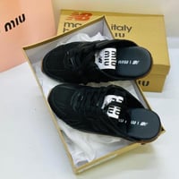 سليبر ميوميو مع الملحقات