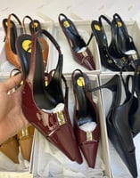 كعب سان لوران