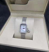 ساعه شانيل بدون كرستال