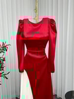 فستان العيد احمر