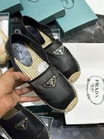 طقم برادا اسود