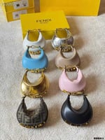 شنطه فندي ميني ماستر