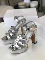 كعب جيمي شو