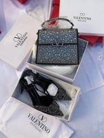 طقم فالنتينو