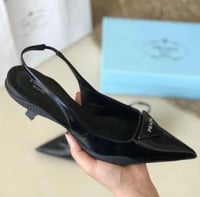 كعب برادا اسود