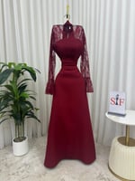 فستان العيد عنابي