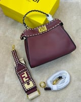 شنطه فندي ماستر مع بوكس الماركه