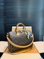 شنطه لويس فيتون حجم كبير