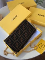 شنطه فندي ميني