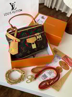 شنطه لويس فيتون