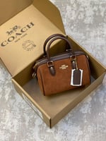 شنطه كوتش ماستر كوالتي مع البوكس