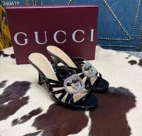 صندل قوتشي ماستر