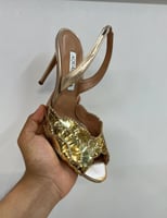 كعب اكوازورا ذهبي ماستر