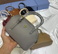 شنط توري بورش مطفي لوقو ذهبي