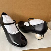 كعب شانيل ماستر