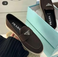 فلات برادا بني محروق