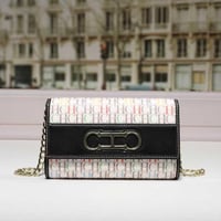 شنطة كارولينا هيريرا (CH)