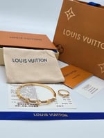 اسواره لويس فيتون مع الخاتم