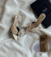 كعب سان لوران