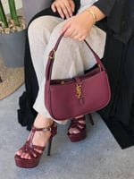 طقم سان لوران