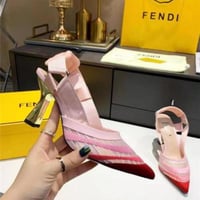 كعب فندي وردي ماستر مع الملحقات