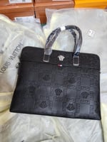 شنطه لاب توب فرزاتشي