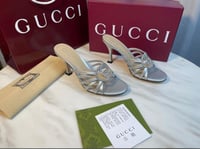 صندل قوتشي ماستر