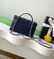 شنطة CHANEL ماستر