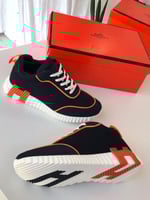 شوز هرمز نسائي