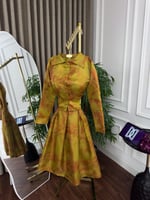 بدله العيد قطعتين