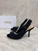 كعب ديور اسود