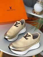 شوز لويس فيتون