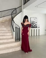 فستان سهره عنابي