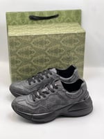 شوز قوتشي رجالي