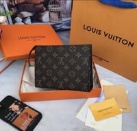 باوتش لويس فيتون هاي كوالتي تصلح للجنسين