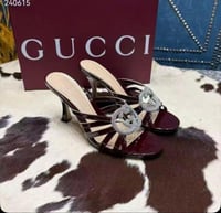 صندل قوتشي ماستر