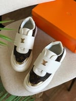 شوز لويس فيتون