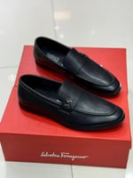 جزمه رسميه كالفن كلاين