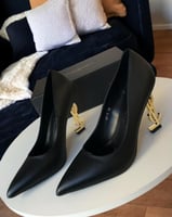 كعب سان لوران