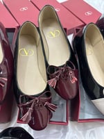 شوز فالنتينو فلات