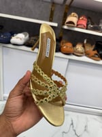 كعب اكوازورا ذهبي ماستر